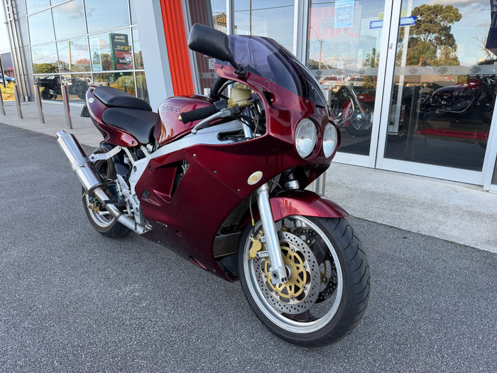 1990 Kawasaki ZXR750