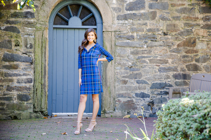 Outdoor model in the xGretchen Scott Ruff Neck Dress - Plaidly Cooper - Navy Plaid*
