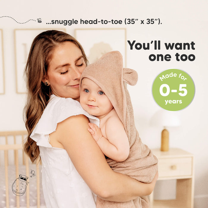 Snuggle head-to-toe hooded towel sized about 35 × 35 inches and suitable for babies 0–5years.