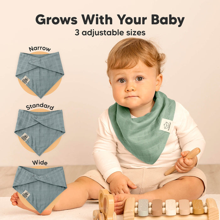Grows With Your Baby with 3 adjustable sizes (narrow, standard, wide).