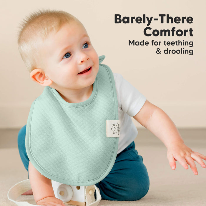 Barely-ThereComfort
-Made for teething & drooling