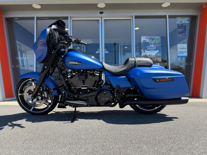 2026 Harley-Davidson Street Glide 117 (FLHX)