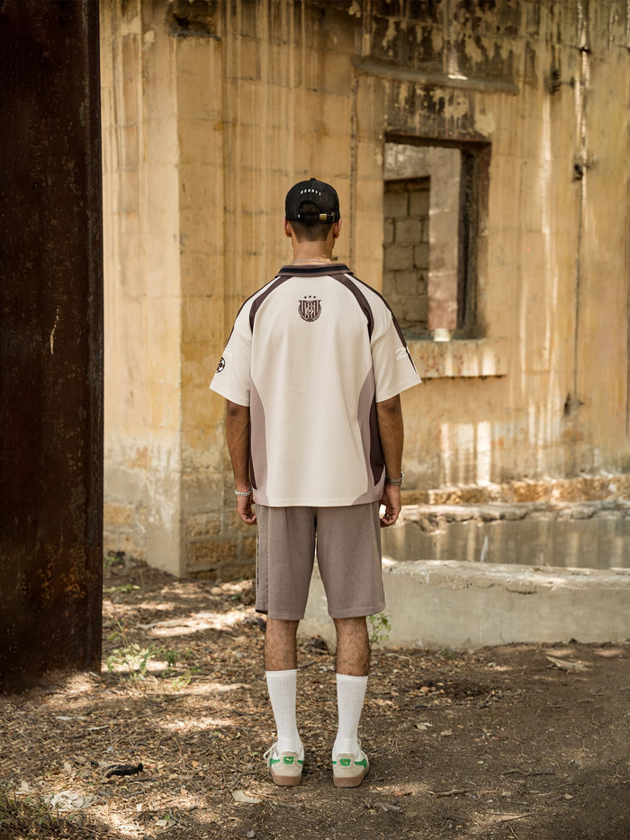 Aim basketball jersey on model, GROOVY oversized mesh streetwear, Pakistan
