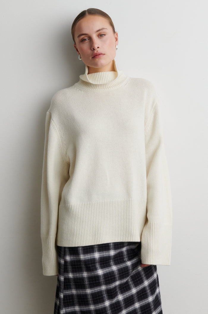 Alpha Knit T-Neck