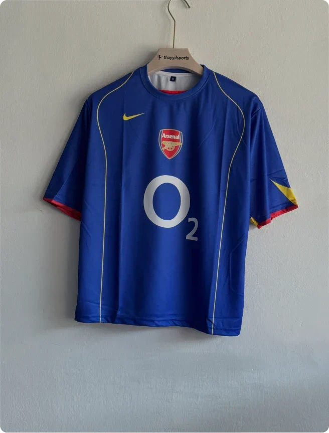 ARSANEL 2004-05 AWAY KIT HENRY FIVESLEEVE PREMIUM