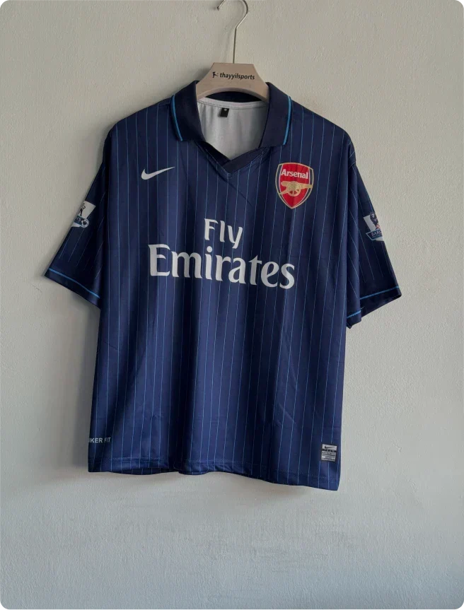 ARSANEL 2009-10 AWAY KIT ARSHAVIN FIVESLEEVE POLO