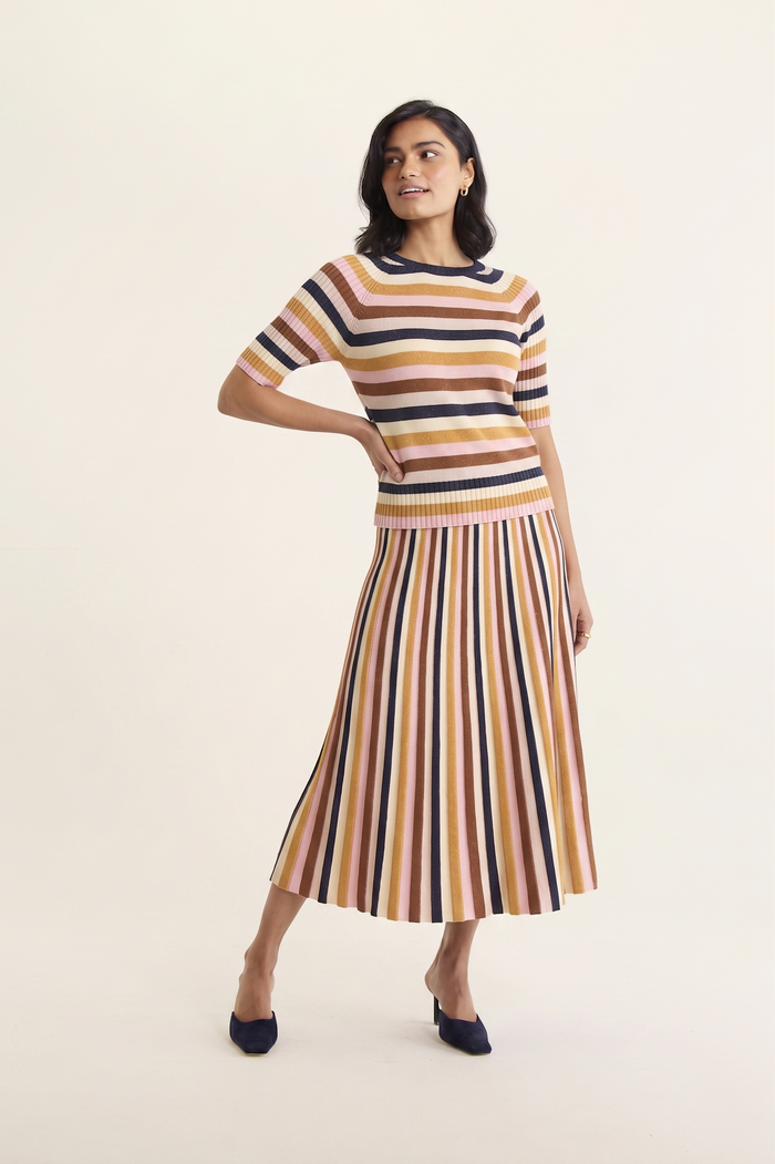 Avenue Lurex Top  In Nutmeg