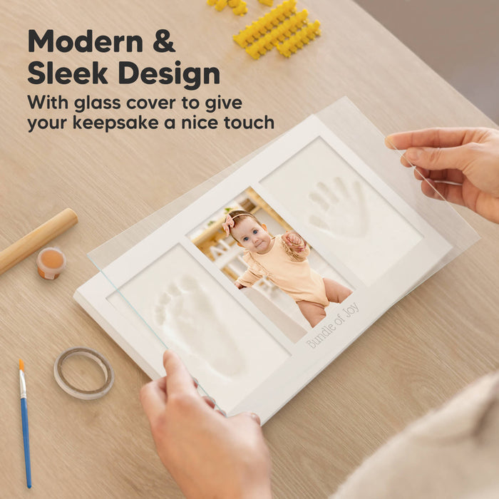 Modern & Sleek Design With glass cover to give your keepsake a nice touch