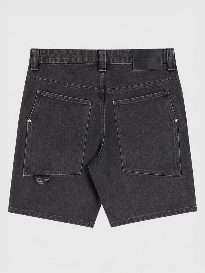 shorts / Black Good For Nothing Short
