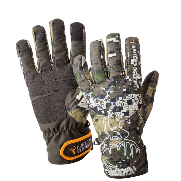 A pair of camouflage pattern hunting gloves with a logo on the wrist, made from recycled plastic bottles, with waterproof and breathable properties.