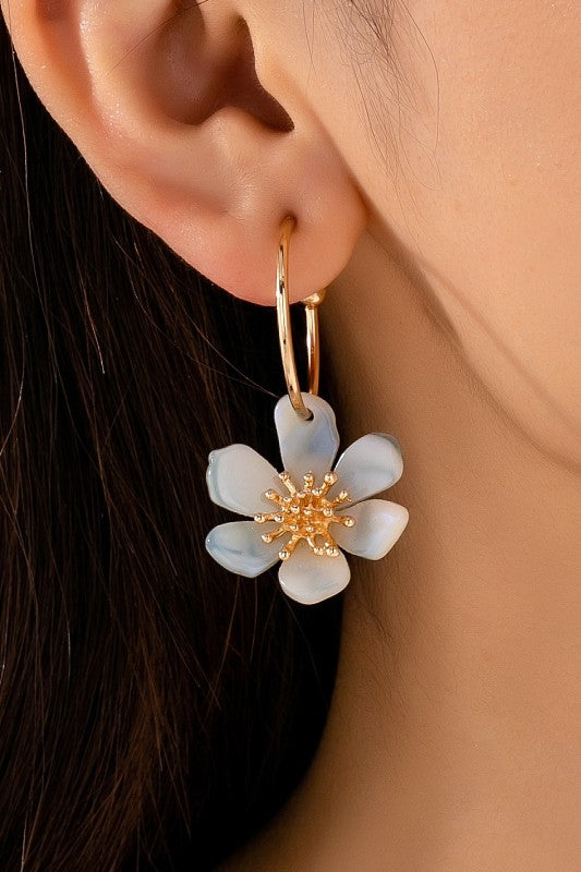 Blooming Marbled Resin Flower Hoop Earrings-Cute-Trendy-Shop-Womens-Boutique-Clothing-Store