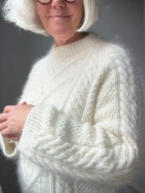 Cable Joy Sweater, knitting kit in Önling No 1 + silk mohair