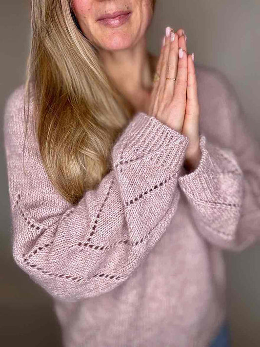 Diamond Line v - neck sweater by Siersknit | Off - white (073, grigio), Light purple (2791)