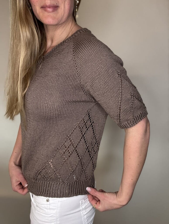 Diamond line tee v - neck by Siersknit, knitting kit in Önling No 14
