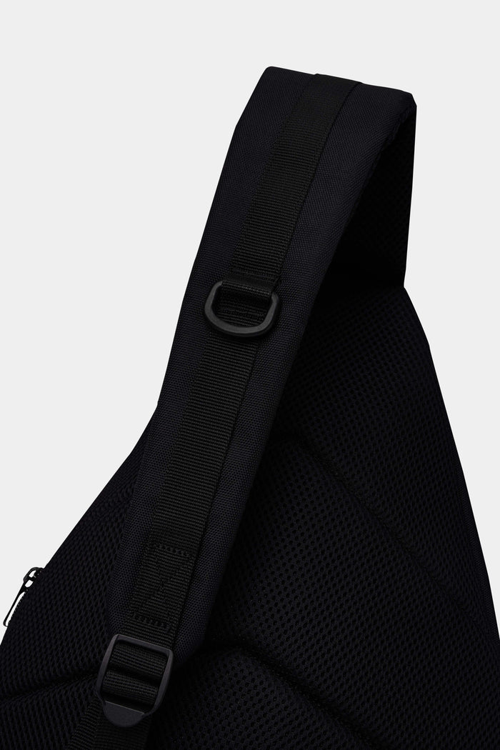 Duncan Sling Bag