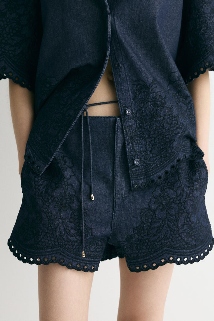 DARK BLUE