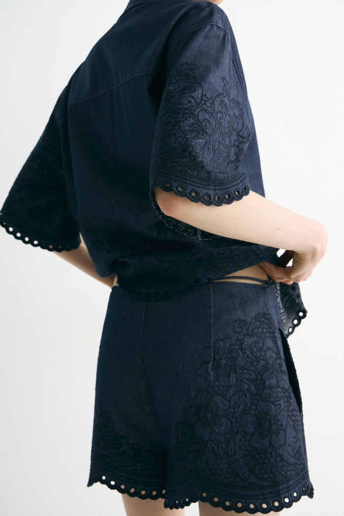 DARK BLUE