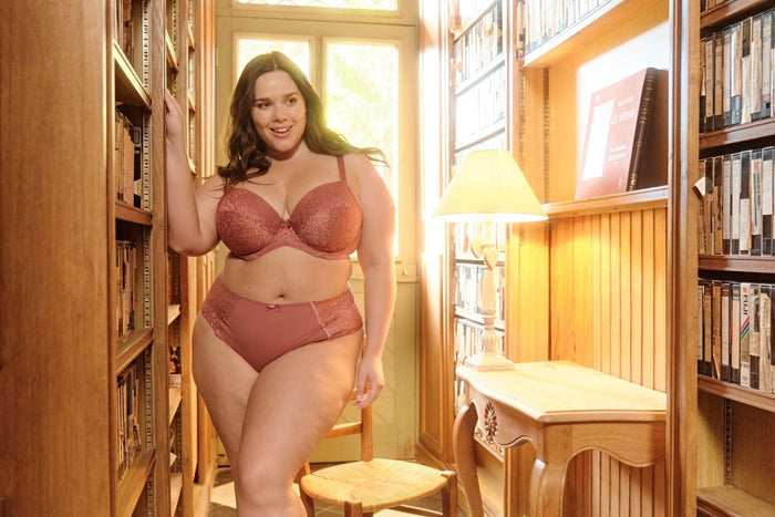 Estel Plunge Bra - Rose Gold - Intimate Whispers