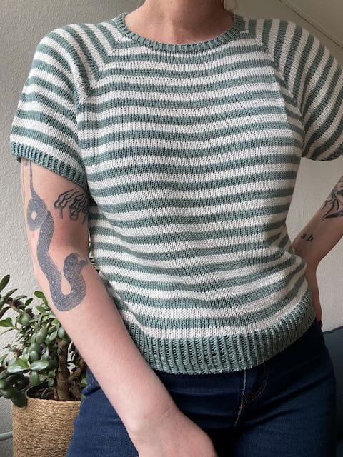 Eva Tee short sleeves, No 14 knitting kit