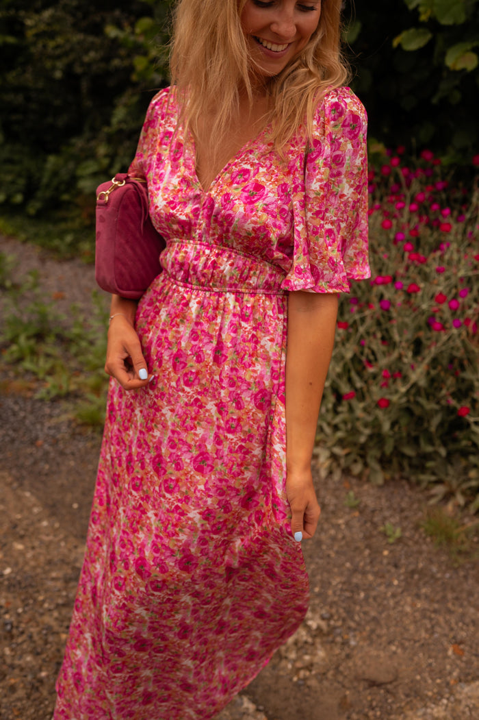 Floral Daphne dress open V-back detail