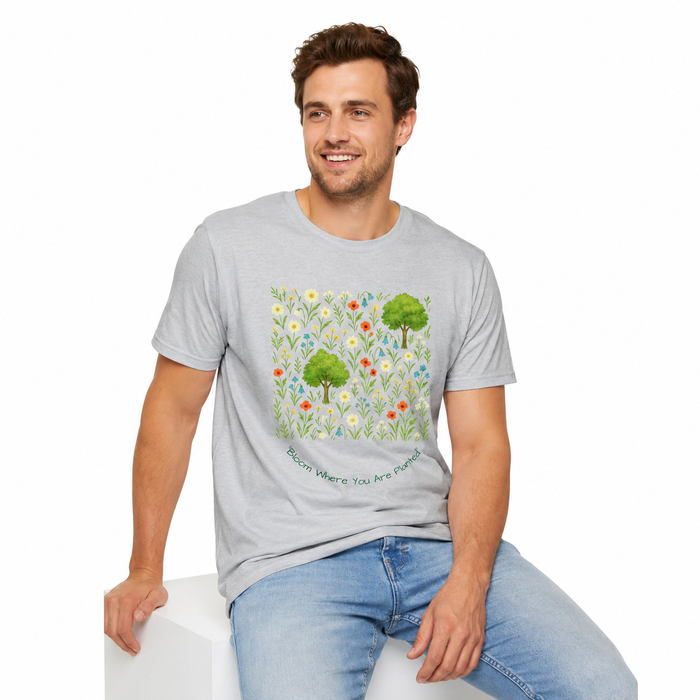 Floral cotton t shirt with a clean botanical motif, reinforced shoulder seams, and a ribbed crew collar for everyday styling.