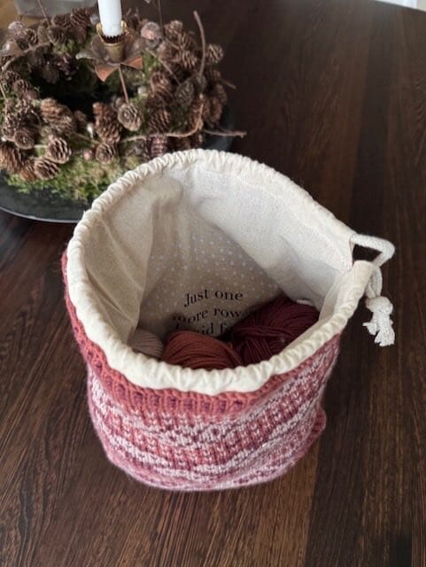 MGL OPSKRIFT Gigi Knitting Bag, knitting pattern Knitting patterns Önling - Katrine Hannibal
