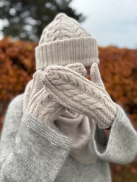Gloria Mittens, knitting pattern Knitting patterns Önling - Katrine Hannibal