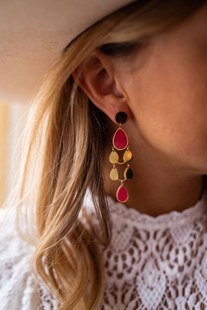 Golden and pink Noan chandelier dangle earrings