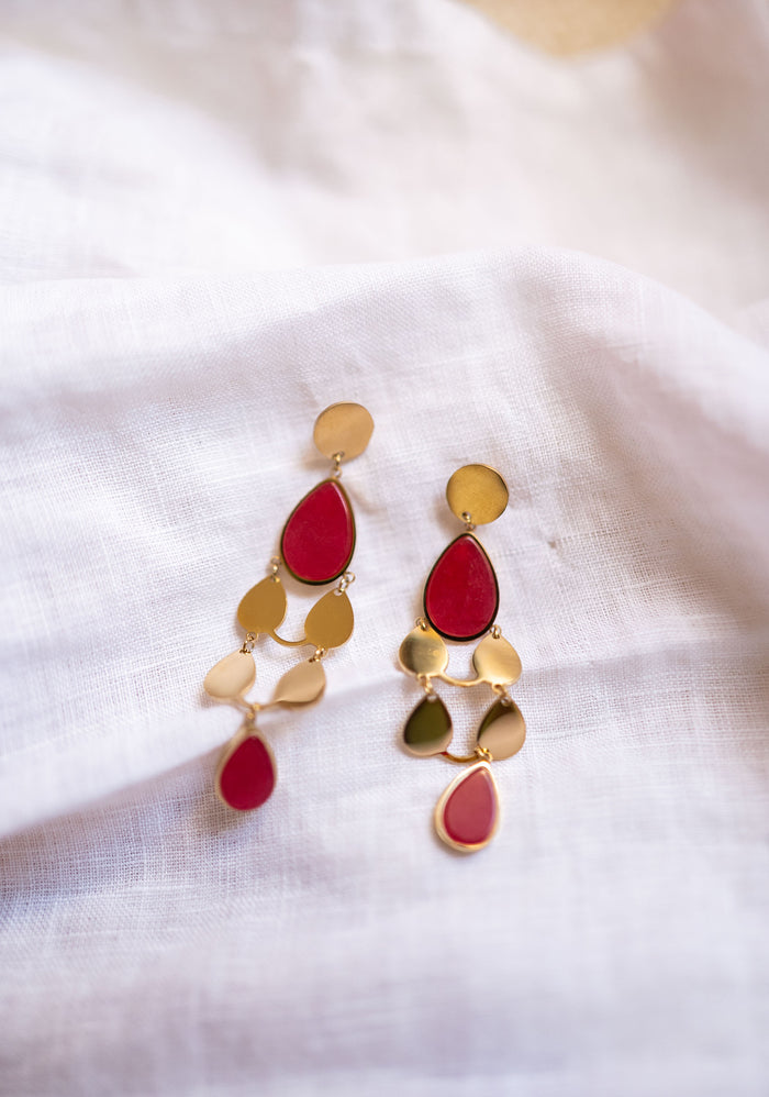 Golden Noan earrings with pink enamel teardrop pastilles
