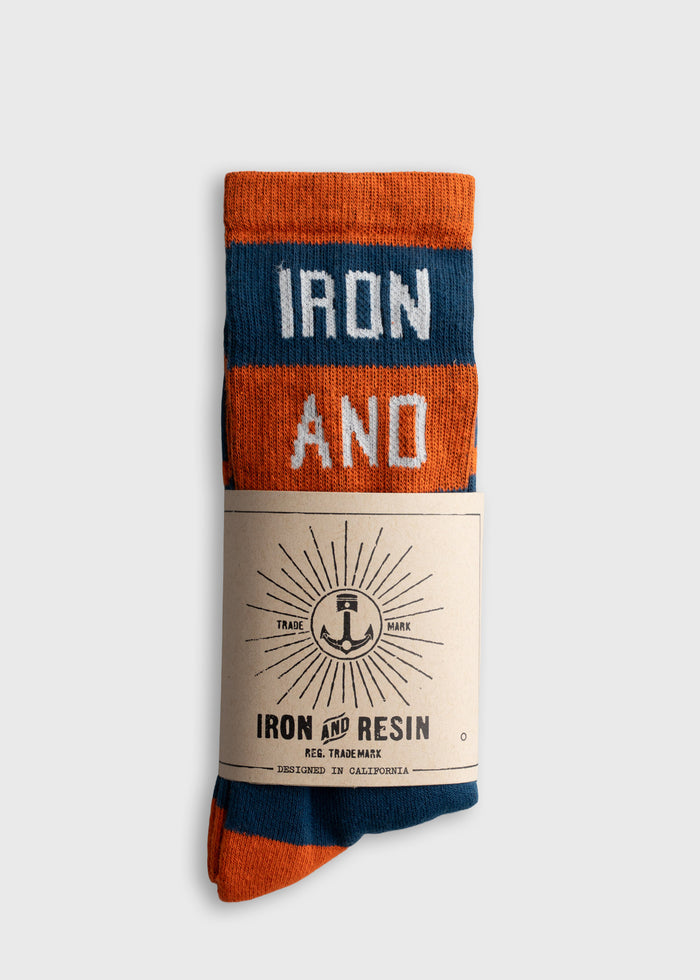 Cotton polyester blend crew socks with stretch fit and durable construction, one size everyday sock available in 2 colors