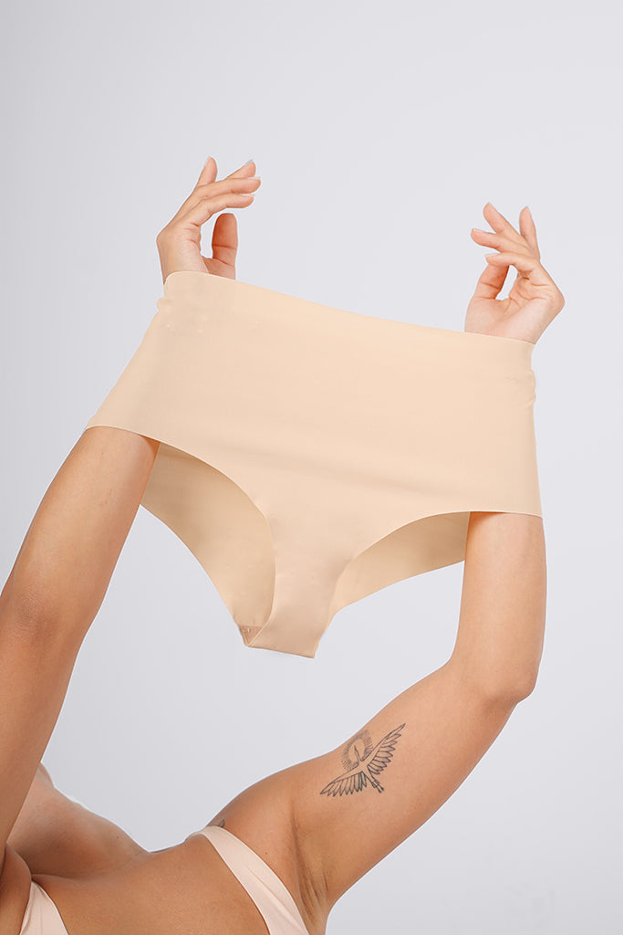 Invisible Seamless High-Rise Thong