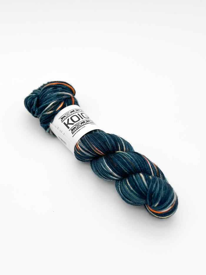 J593