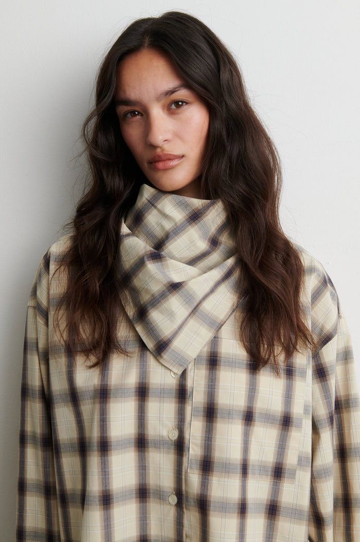 Liria Scarf