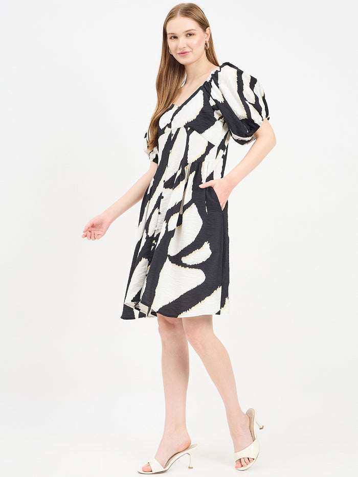 Madame Abstract Print Rayon Blend Midi Dress