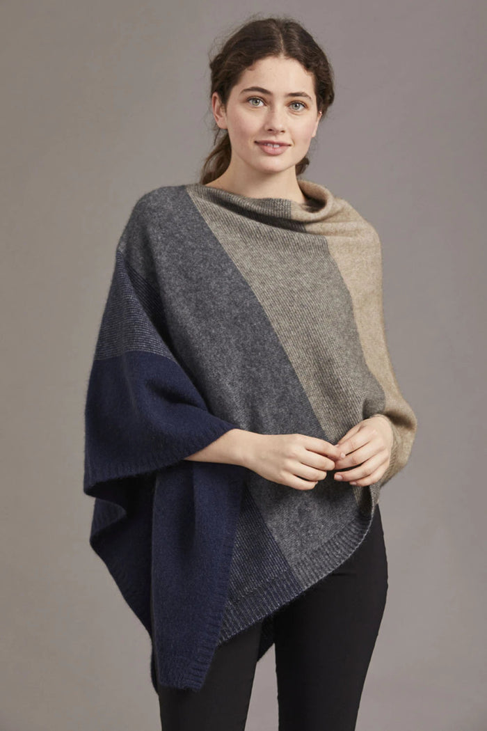 Dapple colour Poncho