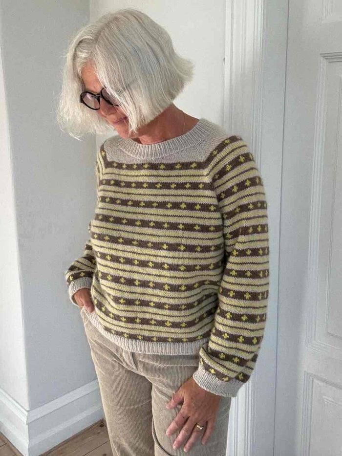 Nautic Sweater by Lenes Knitwear, knitting pattern (UK, NO, DE) Knitting patterns Lenes knitwear