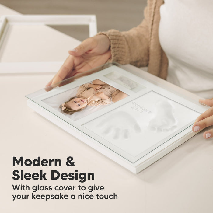 Modern & Sleek Design
With glass cover to give your keepsake a nice touch