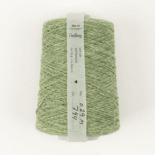 Önling No 12: All - season wool and cotton blend yarn - Apple green melange (029m)