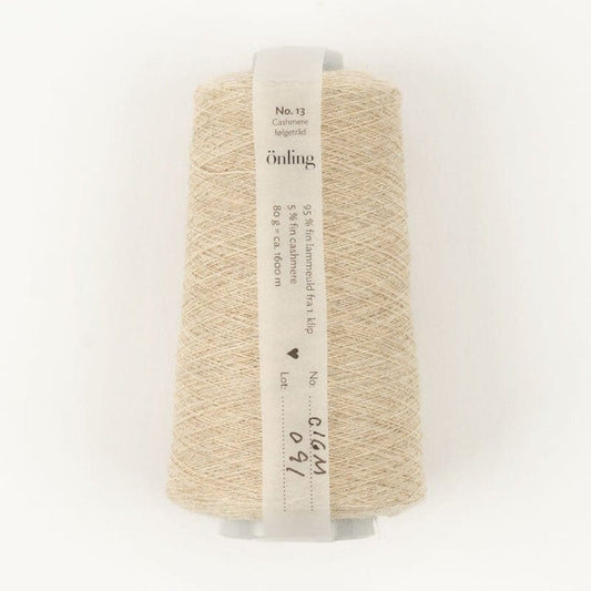 Önling No 13: Companion yarn cob - web weight - Warm light beige melange (016m)