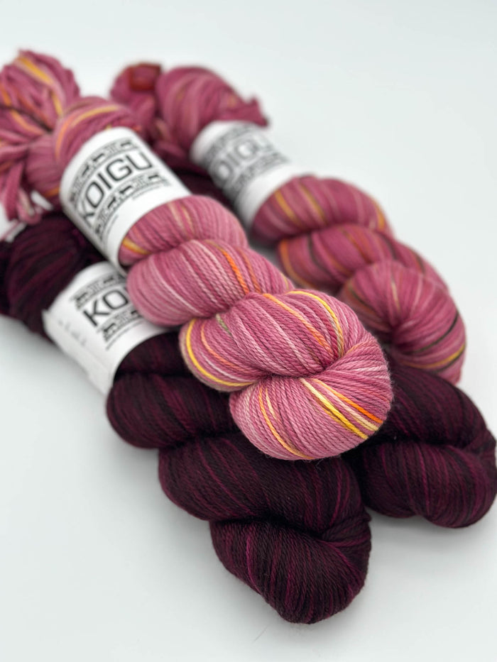 Pressed Flowers Cowl