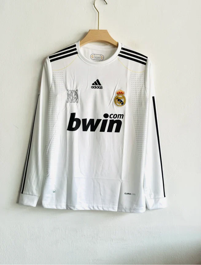 REAL MADRID 2009-10 HOME KIT RONALDO FULLSLEEVE PRINTED