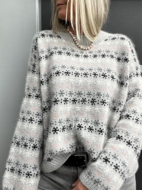 OBS MÆNGDER Rikke Bloom Sweater by Rikke Jönsson, No 1 knitting kit Knitting kits Rikke Jönsson