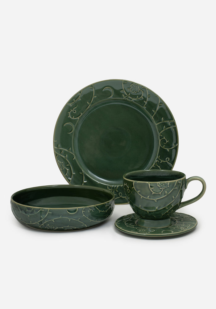 Rosethorn Floral Embossed Dinner Plate  (4 Piece Set)
