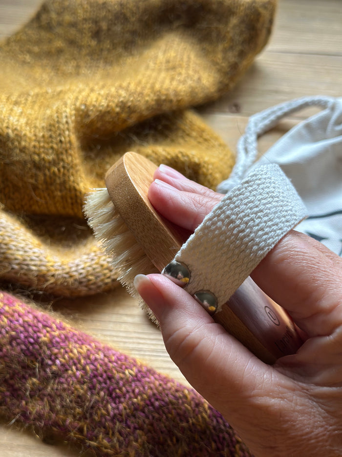 The Fibre Brush
