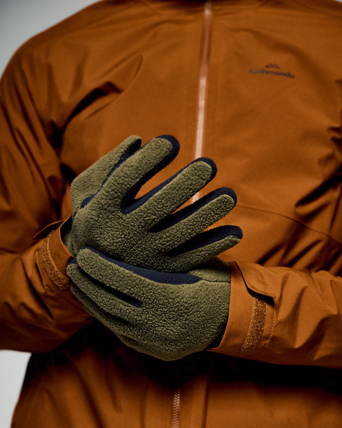 b1915_ojy_trailhead_200_fleece_gloves_a_1775617015000