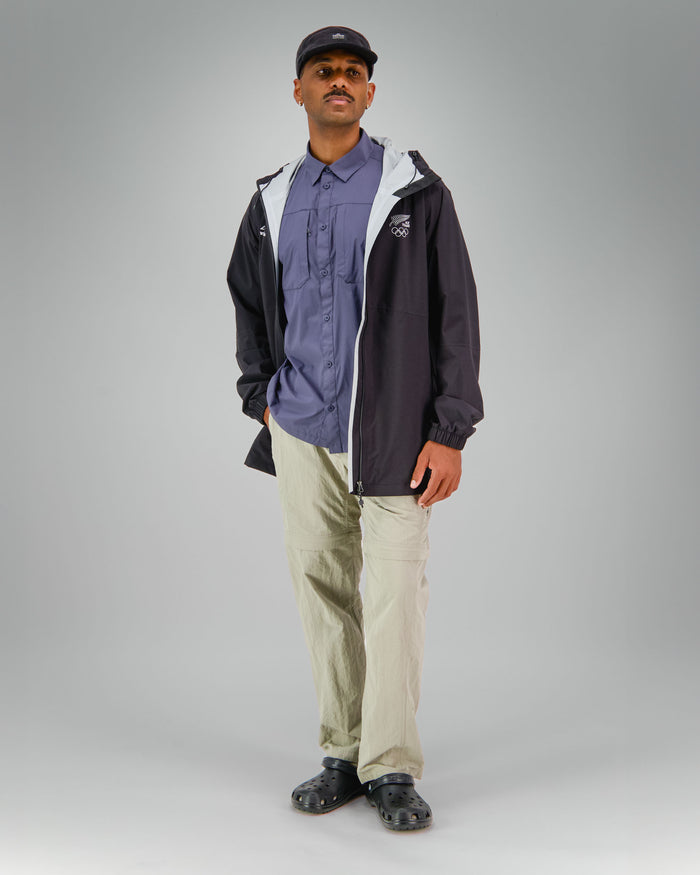 b2157_oyl_nzoc_trailhead_25l_rain_coat_b_1765509666000