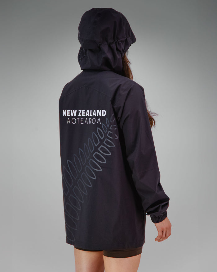 b2157_oyl_nzoc_trailhead_25l_rain_coat_e_1765509667000