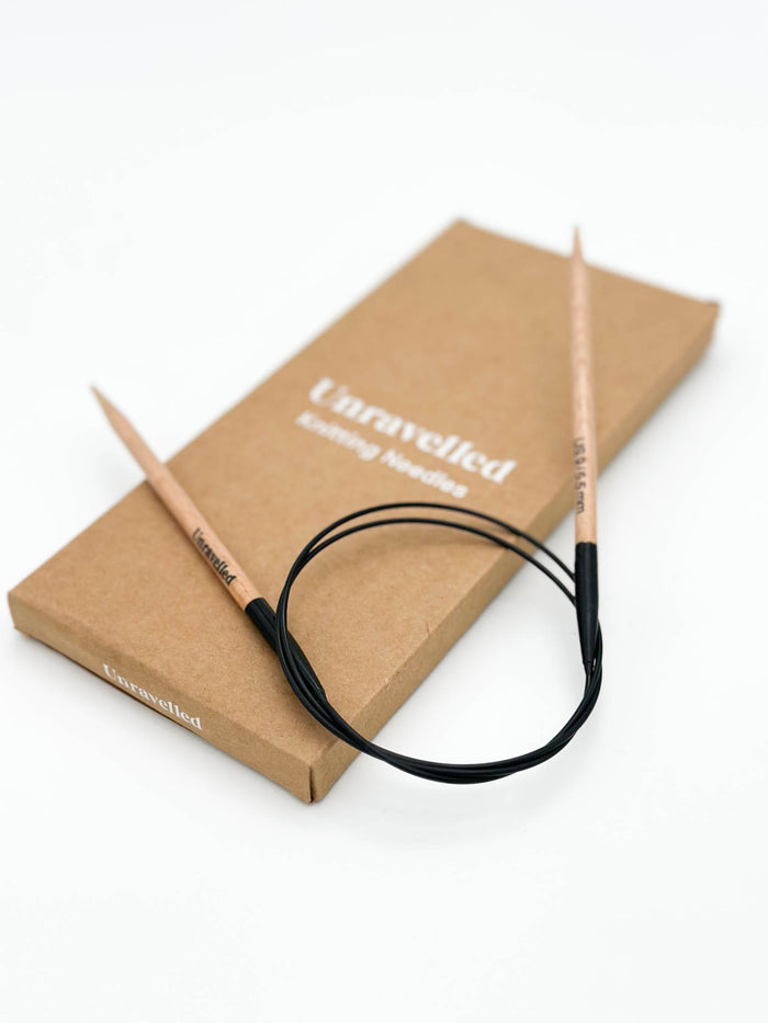 Unravelled 5.5mm 80cm Fixed Circular Needles