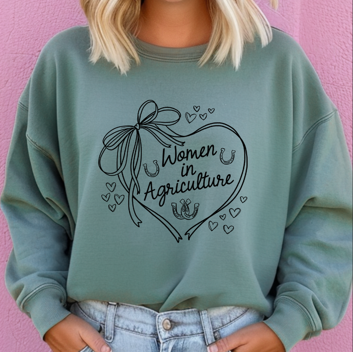 Women In Ag Horse Shoe - Black Ink – Crewneck